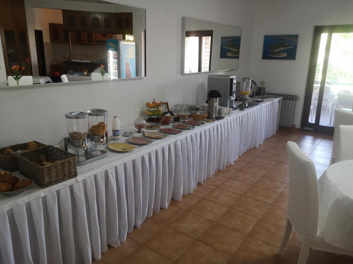 Breakfast & Bed Anita Bed & Breakfast Medulin Dış mekan fotoğraf