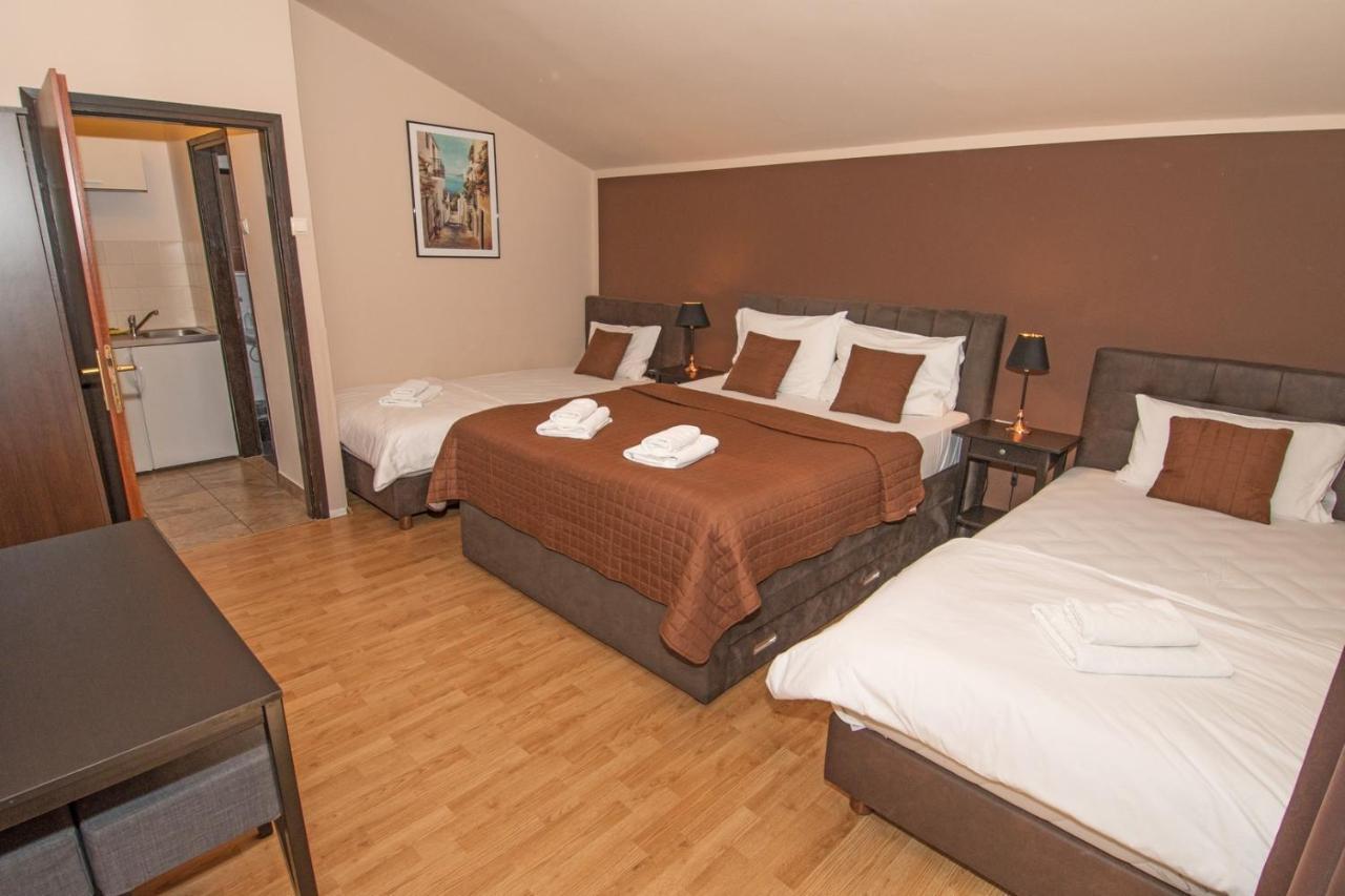 Breakfast & Bed Anita Bed & Breakfast Medulin Dış mekan fotoğraf