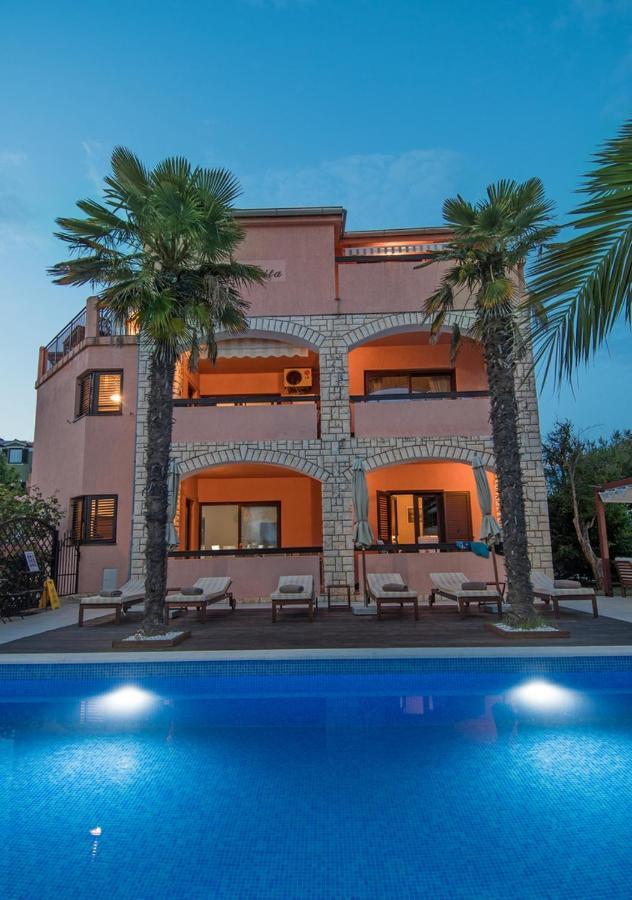 Breakfast & Bed Anita Bed & Breakfast Medulin Dış mekan fotoğraf