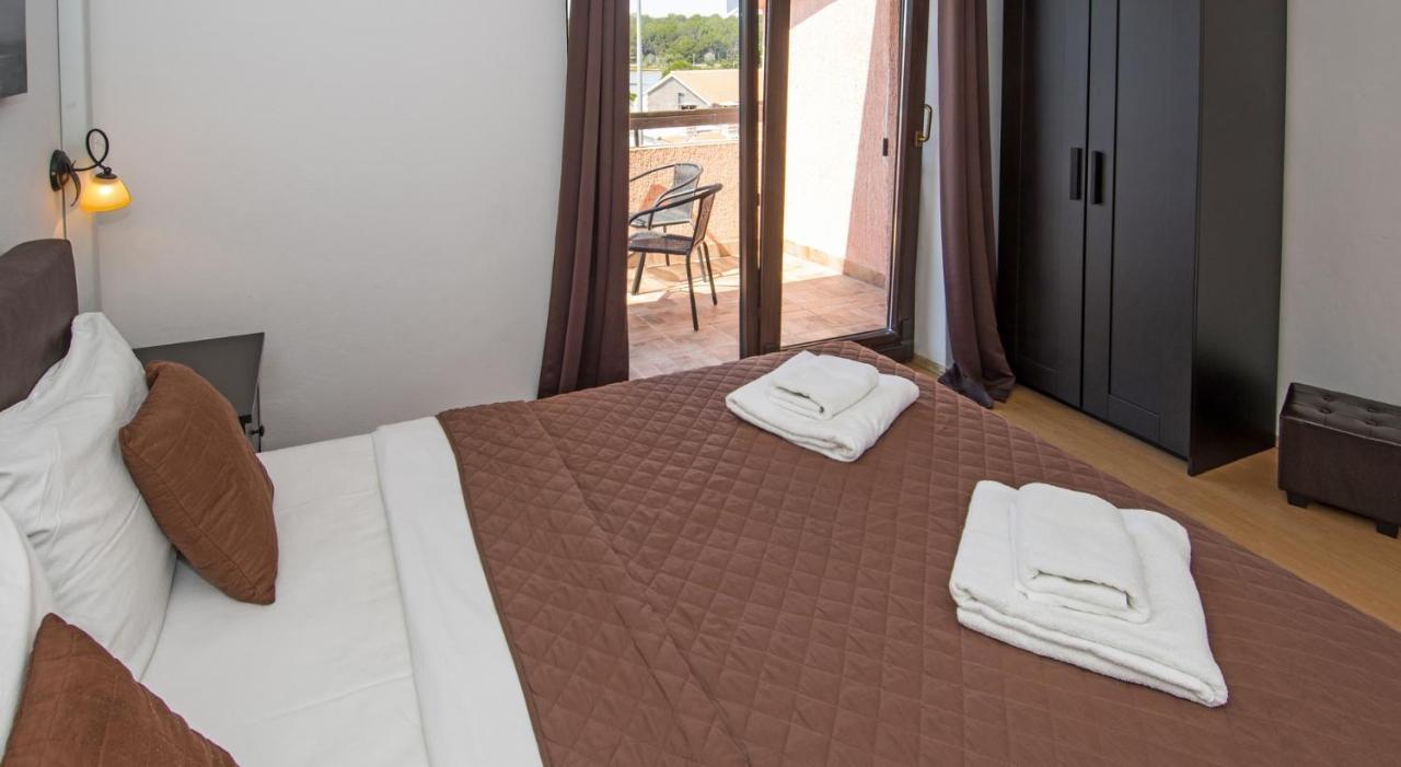 Breakfast & Bed Anita Bed & Breakfast Medulin Dış mekan fotoğraf